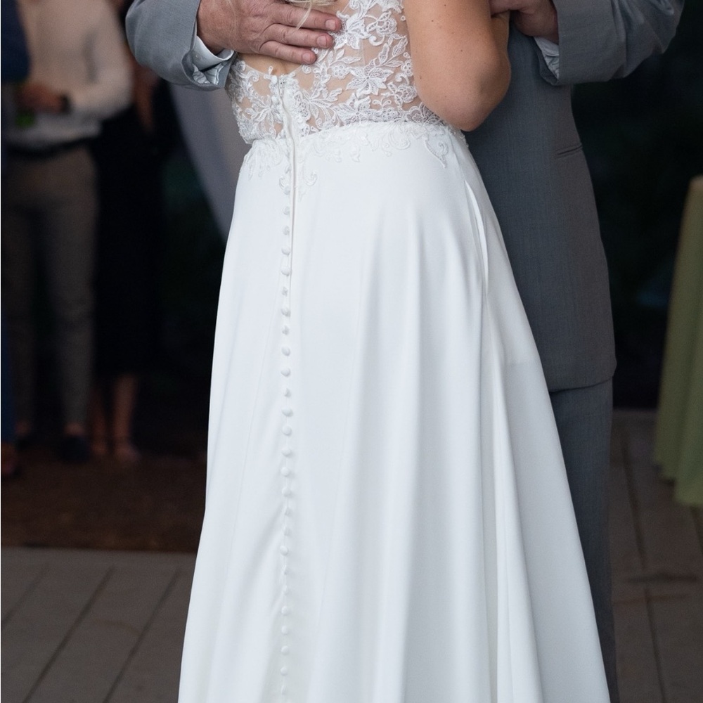 Moonlight Style T905 Wedding Dress - Picture 3 of 3